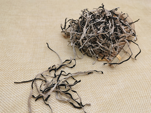 Oreja de madera de <span class=keywords><strong>hongo</strong></span> negro seco de comida china al por mayor de fábrica entera/rebanada/cortada <span class=keywords><strong>en</strong></span> cubitos - Product Image 3