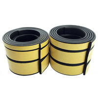 Bande plate rectangulaire en mousse d'étanchéité EPDM autocollante