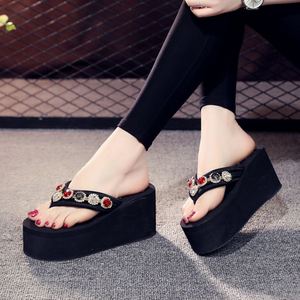Sandalias de Playa Ligeras y Cómodas para Mujer, Verano 2026, Antideslizantes, Planas, para Uso en Exteriores - Product Image 5
