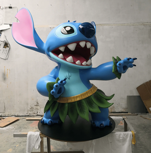 Famosa Estatua de Ángel de <span class=keywords><strong>Lilo</strong></span> & Stitch, Escultura Artística de Dibujos Animados Pintada a Mano para Decoración de Tiendas - Product Image 6