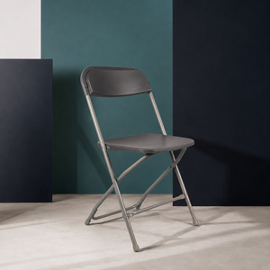 Chaise pliante en plastique gris avec structure en acier, design moderne, durable, légère, pour usage extérieur, jardin, école, villa, parc - Product Image 1