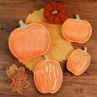 Ensemble d'assiettes en céramique en forme de citrouille, plat de service pour la récolte d'automne, assiette texturée orange en forme de citrouille pour la décoration de table de Thanksgiving
