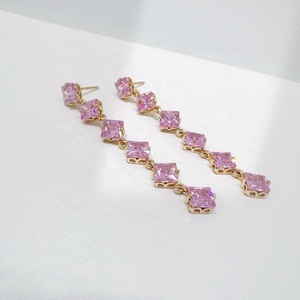 Boucles d'oreilles longues élégantes en argent 925 plaqué or rose, serties de zircon rose, style coréen, pour mariée, bijoux fins. - Product Image 5