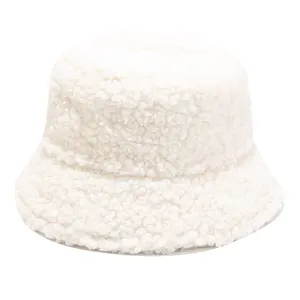 Custom Winter Pluche Fuzzy Witte Emmer Muts Faux Bont Shearling Visser Hoeden Voor Vrouwen