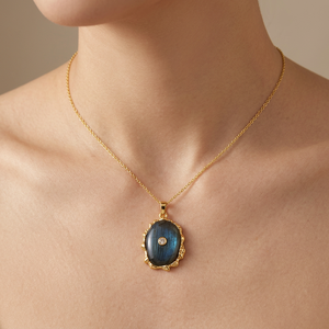 Collar con colgante de labradorita turquesa de forma elegante para mujer, con incrustaciones de circonita cúbica, cadena de latón chapada en oro de 18k, ideal para regalo. - Product Image 3