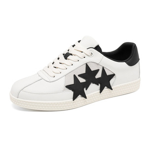 Zapatillas deportivas casuales para parejas, de caña baja, con decoración de estrellas, transpirables, ligeras, color verde oliva, con cordones, a la moda, para otoño - Product Image 5