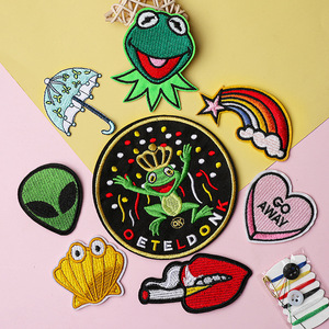 Tùy Chỉnh Sắt Trên Các Bản Vá Lỗi Cho Bán Máy Thêu Phim Hoạt Hình Cầu Vồng Ếch Thẻ Cho Quần Áo Trang Trí Và Sửa Chữa Lỗ - Product Image 1