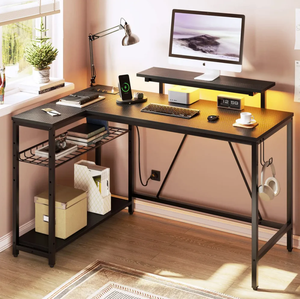 שולחן גיימינג LED בהתאמה אישית של ALINUNU עם שקע חשמל מובנה ומעמד למסך, מתאים למחשבים ולכתיבה - Product Image 2