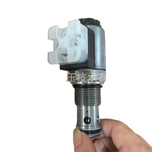 Vanne solénoïde Hydac Wsm12120w 01 C N 24dg haute pression hydraulique pour la métallurgie - Product Image 1