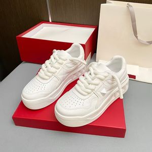 Top qualité lacets épais Couple mocassins de luxe hommes femmes en cuir véritable décontracté créateur de mode grosses chaussures de marche - Product Image 3