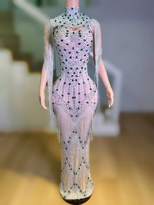 Gaun Maxi Pesta Formal Panjang Menyentuh Lantai dengan Rumbai, Payet, dan Batu Rhinestone untuk Wanita, Cocok untuk Acara Malam, Prom, Pesta, Perjamuan, Kostum Penyanyi Klub Malam - Product Image 5