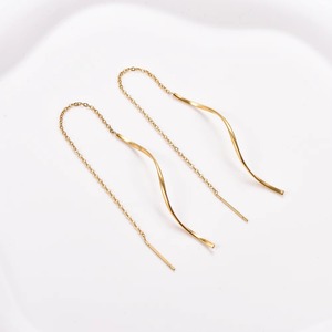 Boucles d'oreilles pendantes élégantes en acier inoxydable avec longues pampilles pour femmes, couleur or, accessoires de bijoux en métal pour piercing d'oreille - Product Image 1