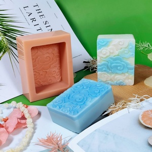 Moldes de Silicona para Jabón Hechos a Mano, Cuadrados y Rectangulares, con Diseño de Panal de Abeja 3D, Personalizados con Logotipo, de Alta Calidad - Product Image 3