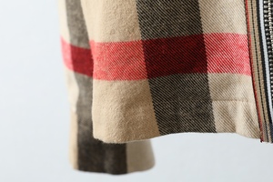 Veste <span class=keywords><strong>surchemise</strong></span> Bur Berry vintage en <span class=keywords><strong>laine</strong></span> à carreaux avec fermeture éclair, col classique, motif tartan <span class=keywords><strong>beige</strong></span> emblématique - Product Image 4