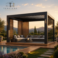 Pergola bioclimatique motorisée de luxe en aluminium avec toit à lames orientables pour extérieur, jardin, patio, cour et espaces extérieurs