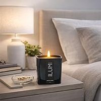 Ensemble de parfums d'intérieur écologiques de luxe personnalisés : bougie parfumée en cire de soja, diffuseur à bâtonnets et spray d'ambiance