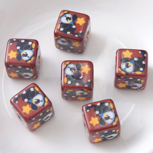 Vente en gros 14mm acrylique mignon chat perles carrées pour DIY bracelet porte-clés téléphone sangle accessoires Kawaii breloques pour la fabrication de bijoux - Product Image 4