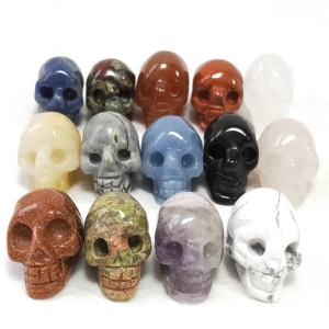 Cráneo de Cristal Natural Miniatura de Alta Calidad al por Mayor para Sanación Espiritual, Regalo, Decoración del Hogar y Oficina - Product Image 6