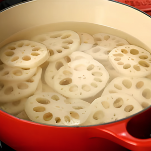 CORTES DE RAÍZ DE LOTO CONGELADOS/LISTOS PARA COCINAR/CARBURANTES SALUDABLES/FUENTE NATURAL - Product Image 1