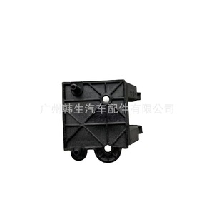 ขายึดตัวควบคุมเรดาร์เทสลา รุ่น Y 1500123-00-B สำหรับเปลี่ยนซ่อม - Product Image 2