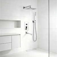 Système de douche dissimulé en laiton chromé à trois fonctions, avec grande buse de pluie carrée et douchette à main rotative pour baignoire
