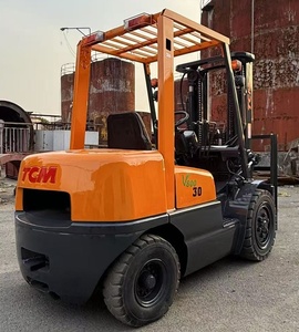 Second-Hand TCM 3 Ton Diesel Stacker Forklift Excellent Condition High Quality in Stock <b>Used</b> - Product Image 2