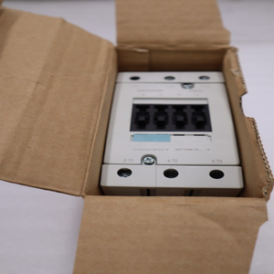 NUOVO in SCATOLA 3RT1046-1AK60 CONTATTORE 95 AMP <span class=keywords><strong>3</strong></span> POLI DISPONIBILE H368A - Product Image 1