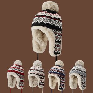Chapeau en laine tricoté Xi Boyu avec pompon, cache-oreilles chauds, chapeau d'hiver pour le cyclisme en extérieur pour femmes, style amincissant pour le visage - Product Image 3