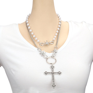 สร้อยคอจี้รูปกากบาทมุกเทียมสองชั้นดีไซน์ทรงเรขาคณิตเครื่องประดับแฟชั่นสำหรับงานปาร์ตี้ - Product Image 2