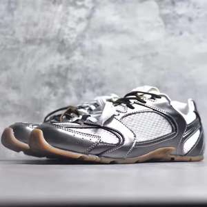 Nouvelles Chaussures de Sport et de Tennis Classiques Décontractées de Haute Qualité 530 pour Hommes et Femmes – Collection 2026 - Product Image 1