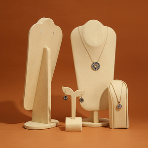 WYP 2022 New Style Necklace Display Stand jewellery bust for luxury Jewelry store counter display cabinet Necklace Busts stand