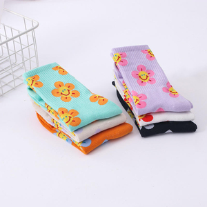Calzini Personalizzati con Fiori Sorridenti, in Cotone a Costine, Lunghezza Media, Calzini Casual alla Moda per Uomini, Donne e Adolescenti - Product Image 3