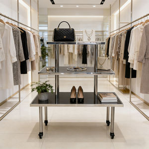 Mesa <span class=keywords><strong>de</strong></span> Exhibición Rodante <span class=keywords><strong>de</strong></span> Acero Inoxidable Personalizada <span class=keywords><strong>de</strong></span> 3 Niveles, Exhibidor para Zapatos, Bolsos y Joyería, Venta Directa <span class=keywords><strong>de</strong></span> Fábrica - Product Image 2