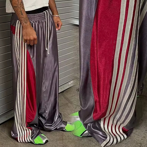 <span class=keywords><strong>Pantaloni</strong></span> Sportivi Larghi Personalizzati in Seta <span class=keywords><strong>a</strong></span> <span class=keywords><strong>Righe</strong></span>, Oversize, <span class=keywords><strong>a</strong></span> Gamba Larga, Stile Streetwear - Product Image 1