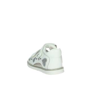 Balducci Sport Girls' <b>Sandal</b> BS5680 Powder White Heart Detail Flat <b>Sandals</b> - Product Image 2