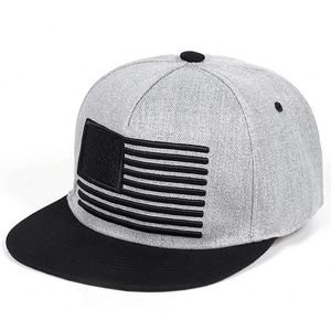 Casquettes Snapback à 5 panneaux, profil haut, 64 cm, 100% acrylique gris, avec logo de drapeau personnalisé brodé, vente en gros, pour grandes têtes - Product Image 1