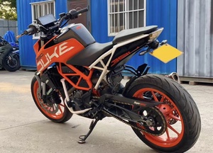 KTM1 390 Duke 390cc Naked Bike, <span class=keywords><strong>moto</strong></span> <span class=keywords><strong>sportive</strong></span> monocylindre puissante avec une vitesse maximale supérieure à 180 km/h, Jiangsu, pour les trajets en ville - Product Image 6