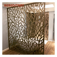 Panneau de séparation en aluminium découpé au laser pour café commercial au design moderne, séparation intérieure en aluminium