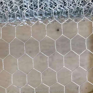 Malla Hexagonal Galvanizada por Inmersión en Caliente de 1/2 pulgada y <span class=keywords><strong>3</strong></span>/4 pulgada para Cercas de Aves de Corral y Rollos de Malla para Gallineros - Product Image 3