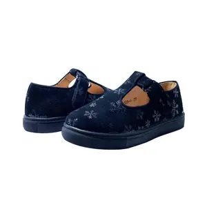 للبيع من المصنع مباشرة حذاء مسطح رياضي كاجوال مناسب للمدرسة والمشي للأطفال