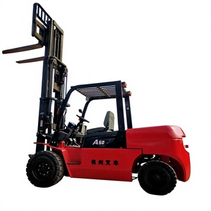 Chariot élévateur diesel 4x4 d'occasion à moteur thermique, 5 tonnes, hauteur de levage 3000 mm, commande manuelle, pour manutention extérieure sur chaussée HUANGZHOU - Product Image 1