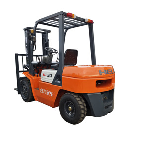 Chariot élévateur diesel d'occasion de 3 tonnes à vendre avec déplaceur latéral hydraulique, mât à deux étages, pneus pleins, livraison rapide - Product Image 1