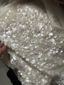 Tissu à paillettes vert herbe haute densité en gros, tissu scintillant à sequins pour robes de soirée, vêtements de mode, chaussures et sacs pour femmes - Product Image 6