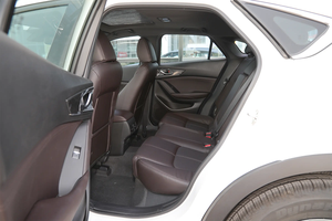 Voiture d'<span class=keywords><strong>occasion</strong></span> Mazda CX-4 2021 2.5L automatique Euro VI essence SUV 5 places conduite à gauche fabriquée en Chine, luxe, <span class=keywords><strong>pas</strong></span> <span class=keywords><strong>cher</strong></span> - Product Image 4