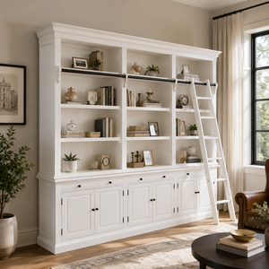 Bibliothèque blanche de style farmhouse avec étagère en forme d'échelle et armoires de rangement pour le salon ou la chambre à coucher - Product Image 1