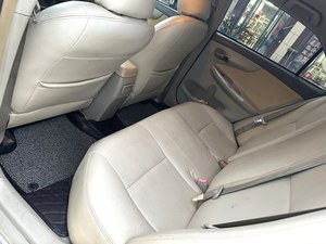 Berlina Classica Economica: Toyota Corolla 1.6 Manuale del 2007, Affidabilità Comprovata e Basso Costo, Ottimo Rapporto Qualità-Prezzo - Product Image 4