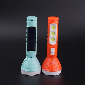 Linterna de carga directa súper brillante con alta intensidad de haz, alimentación solar USB, batería de larga duración, multicolor. - Product Image 2