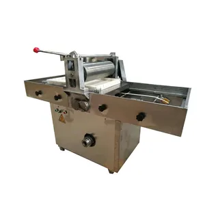 Mesin penekan Manual batang sereal permen Nougat rol Tunggal tinggi dapat disesuaikan