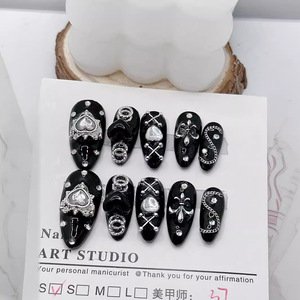 Tokyo แผ่นติดเล็บลายการ์ตูนสำหรับสาวอวบเกราะสีดำตกแต่งเล็บปลอมแบบเสร็จ - Product Image 6
