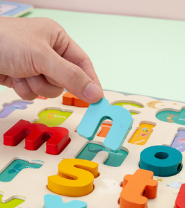 Rompecabezas educativo de madera para niños, tablero de aprendizaje con tablero de dibujo, talphabet y rompecabezas de números - Product Image 6